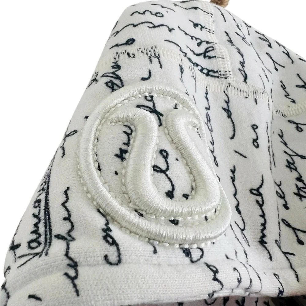 Lululemon Scuba Hoodie II White & Black Manifesto Script Full Zip Jacket - Picture 4 of 9